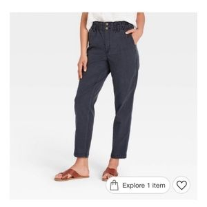 NWT Women's High-Rise Tapered Pants - Universal Thread